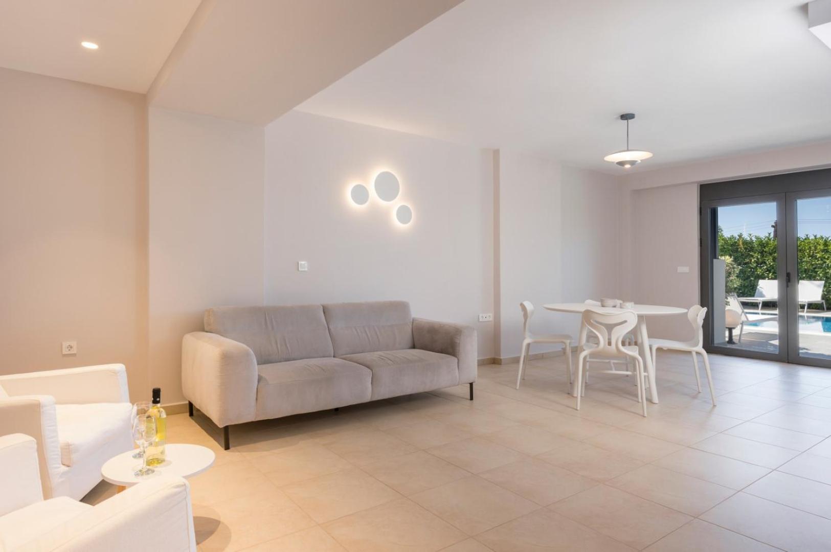Vila Luxury Near The Sea Meliti Luxury *
