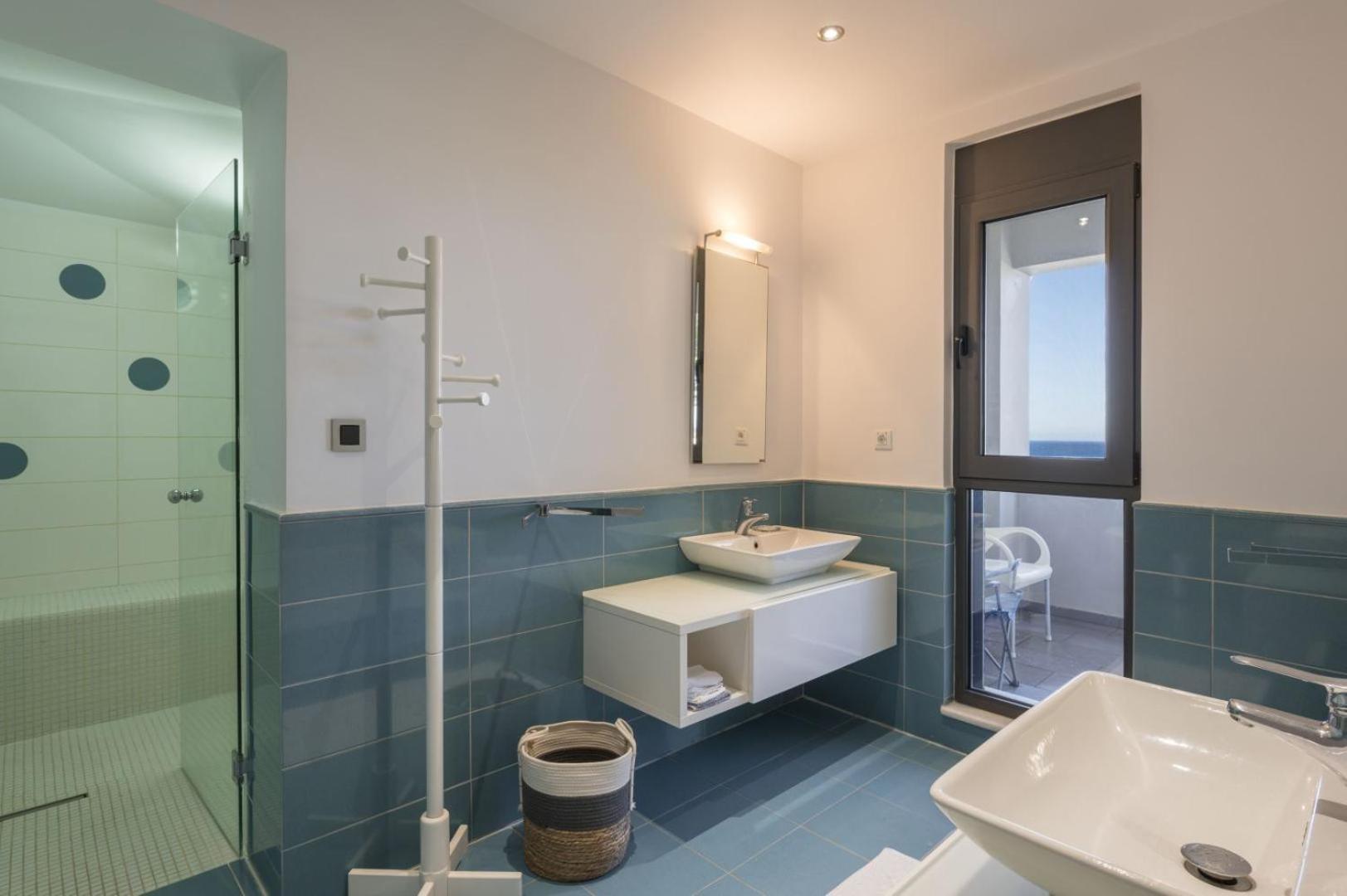 Vila Luxury Near The Sea Meliti Luxury